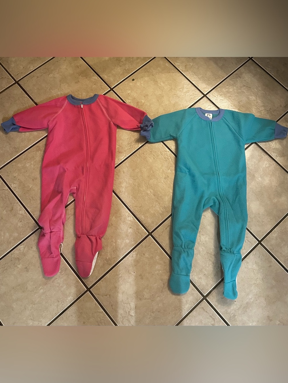 Vintage 80s/90s Gerber Fleece Footie Pajamas Set- Size 2T (Made in USA)